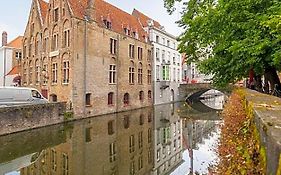 Canal View Hotel Ter Brughe By Cw Hotel Collection